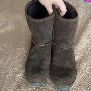 Suede Minnetonka Shearling Boots